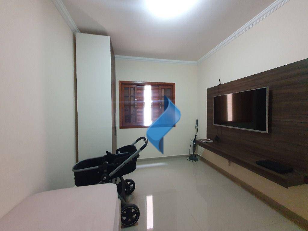 Casa à venda com 3 quartos, 338m² - Foto 52