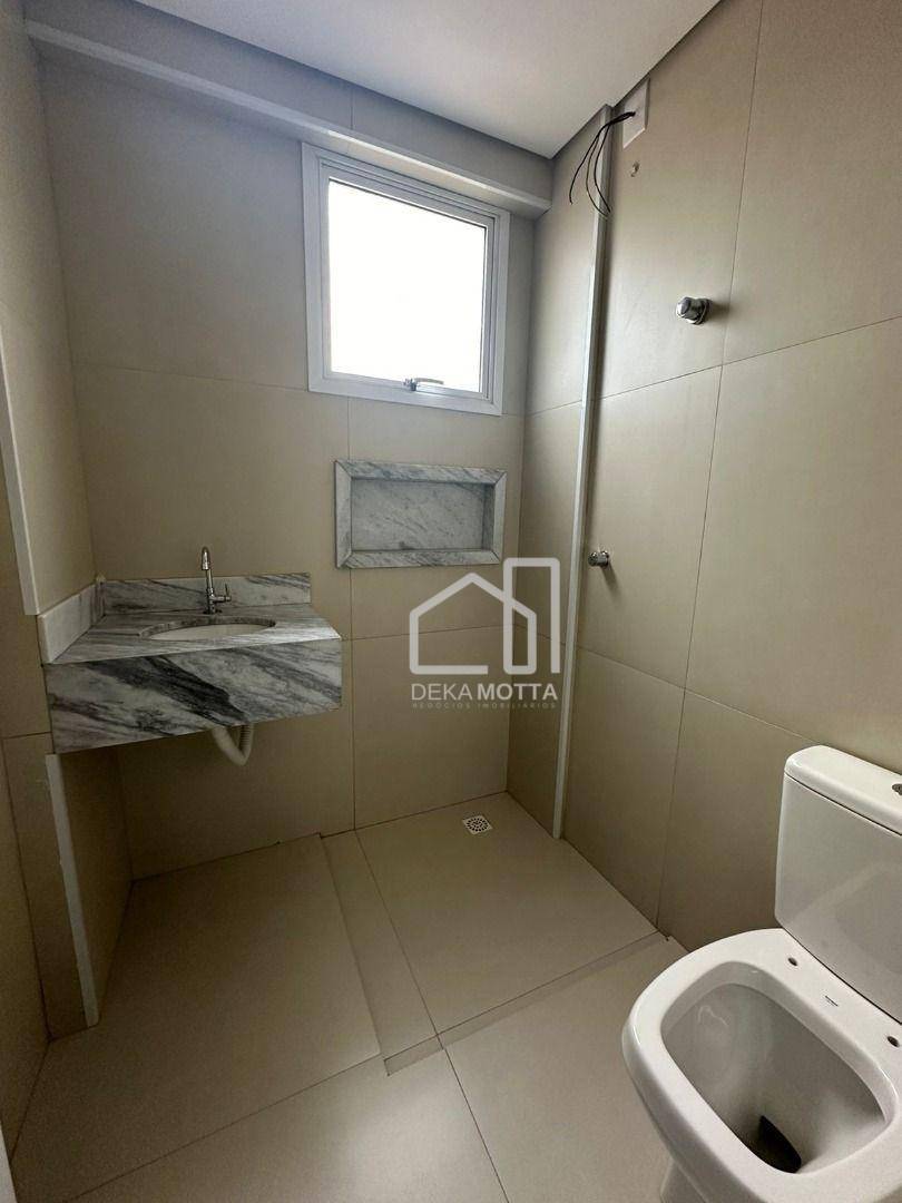 Apartamento à venda com 2 quartos, 66m² - Foto 4