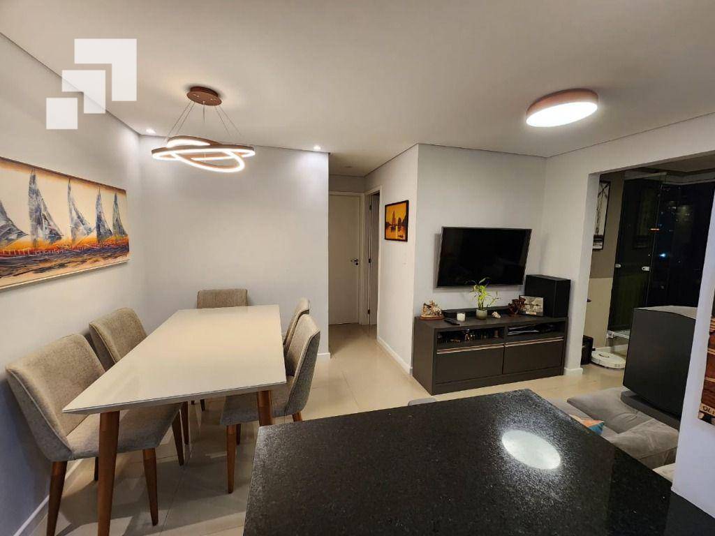 Apartamento à venda com 2 quartos, 56m² - Foto 4