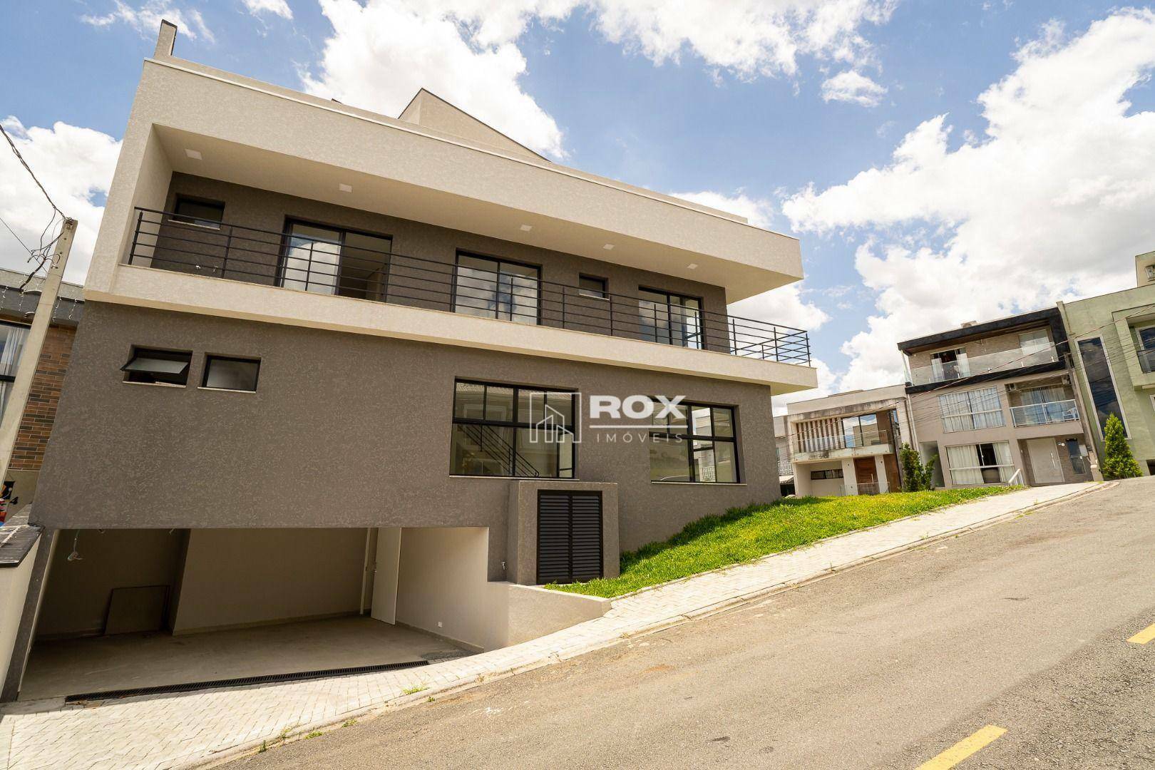 Casa de Condomínio à venda com 3 quartos, 242m² - Foto 3