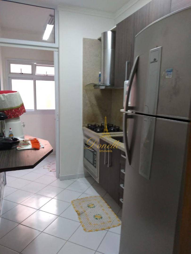 Apartamento à venda com 3 quartos, 60m² - Foto 15