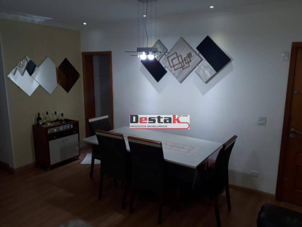 Apartamento à venda com 3 quartos, 80m² - Foto 1