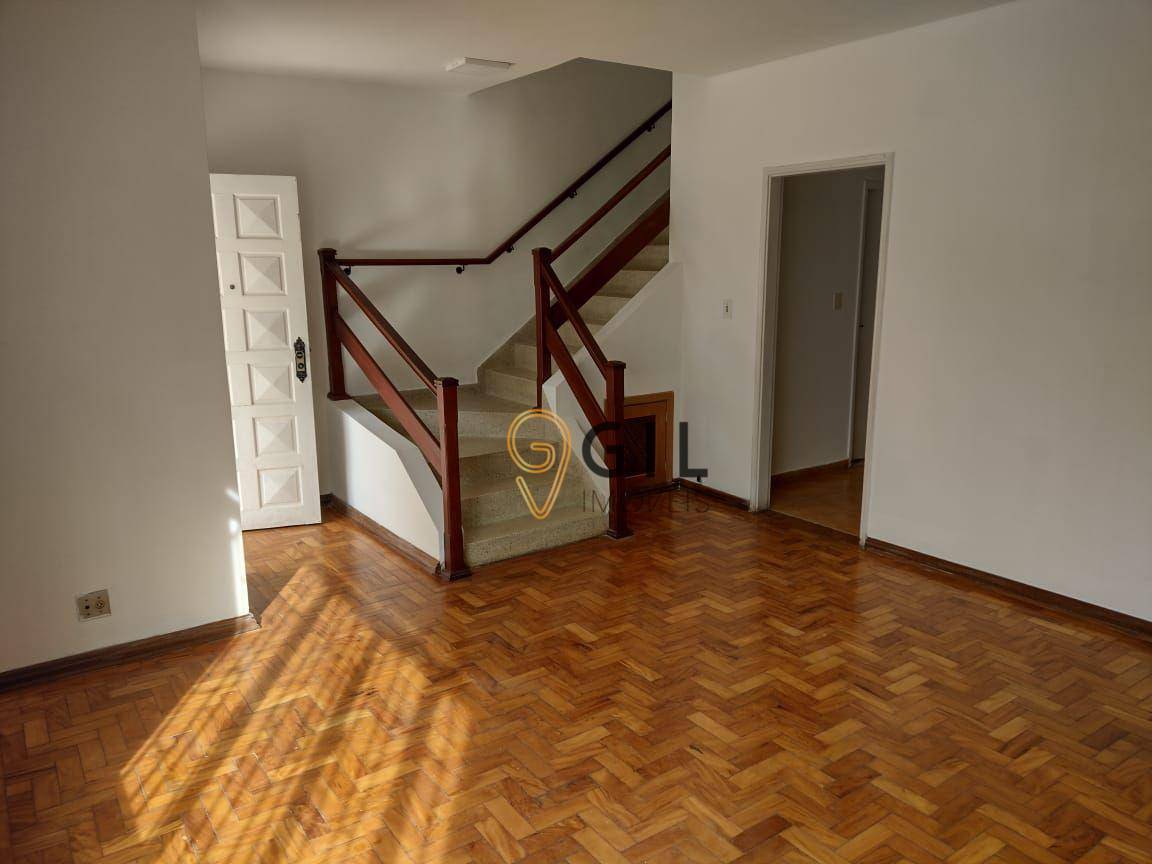 Sobrado à venda e aluguel com 3 quartos, 125m² - Foto 2