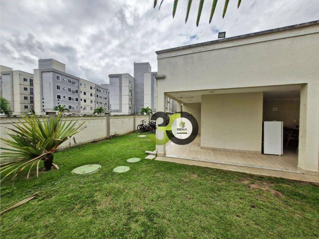 Apartamento à venda com 2 quartos, 40m² - Foto 23