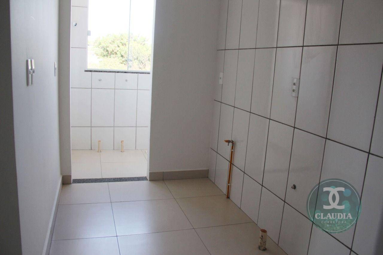 Apartamento à venda com 2 quartos, 79m² - Foto 17