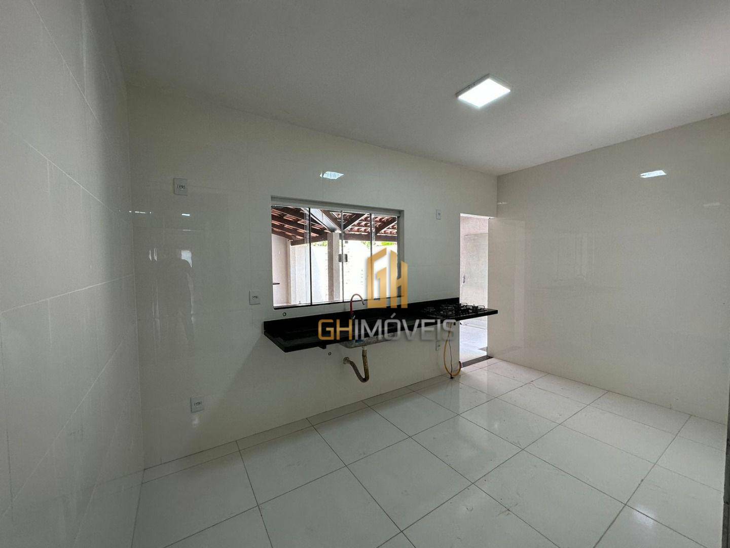 Casa à venda com 3 quartos, 150m² - Foto 3