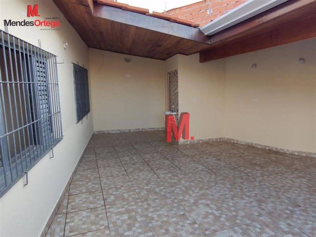 Casa à venda com 5 quartos, 256m² - Foto 30