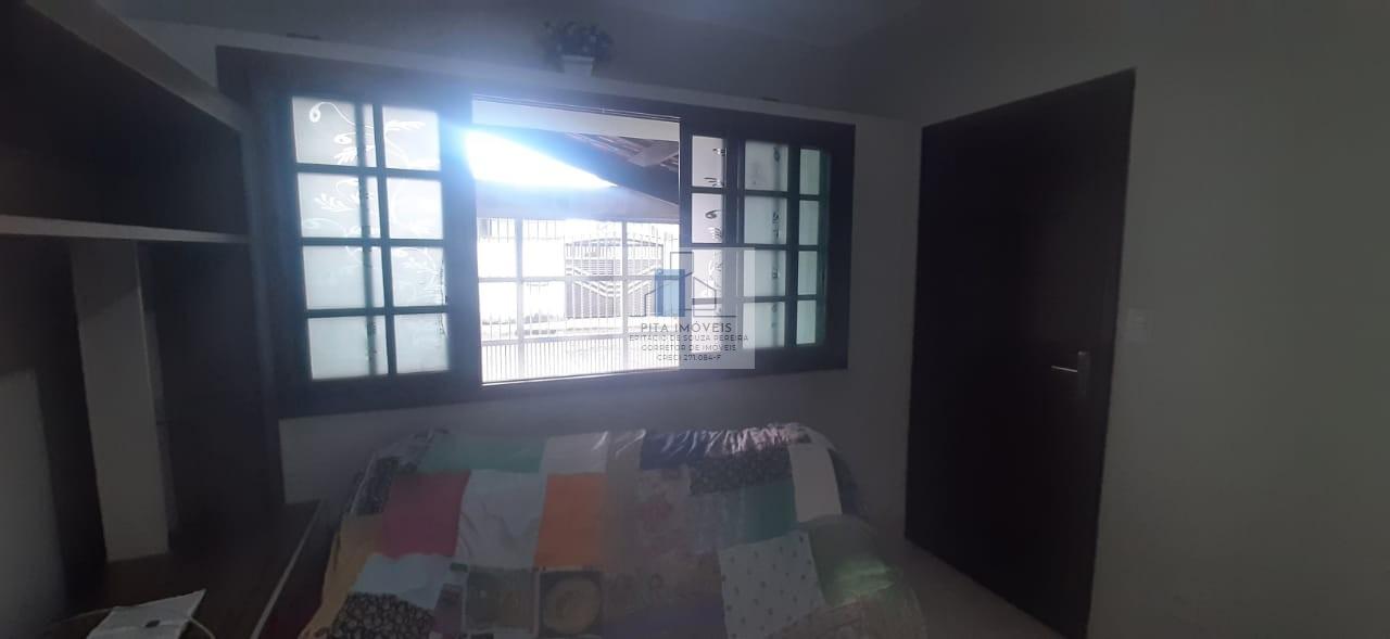Casa à venda com 2 quartos, 157m² - Foto 11