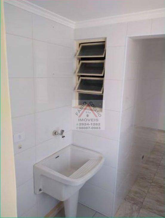 Apartamento à venda com 2 quartos, 62m² - Foto 4