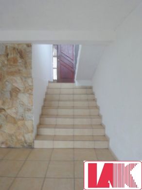 Casa à venda com 1 quarto, 169m² - Foto 4