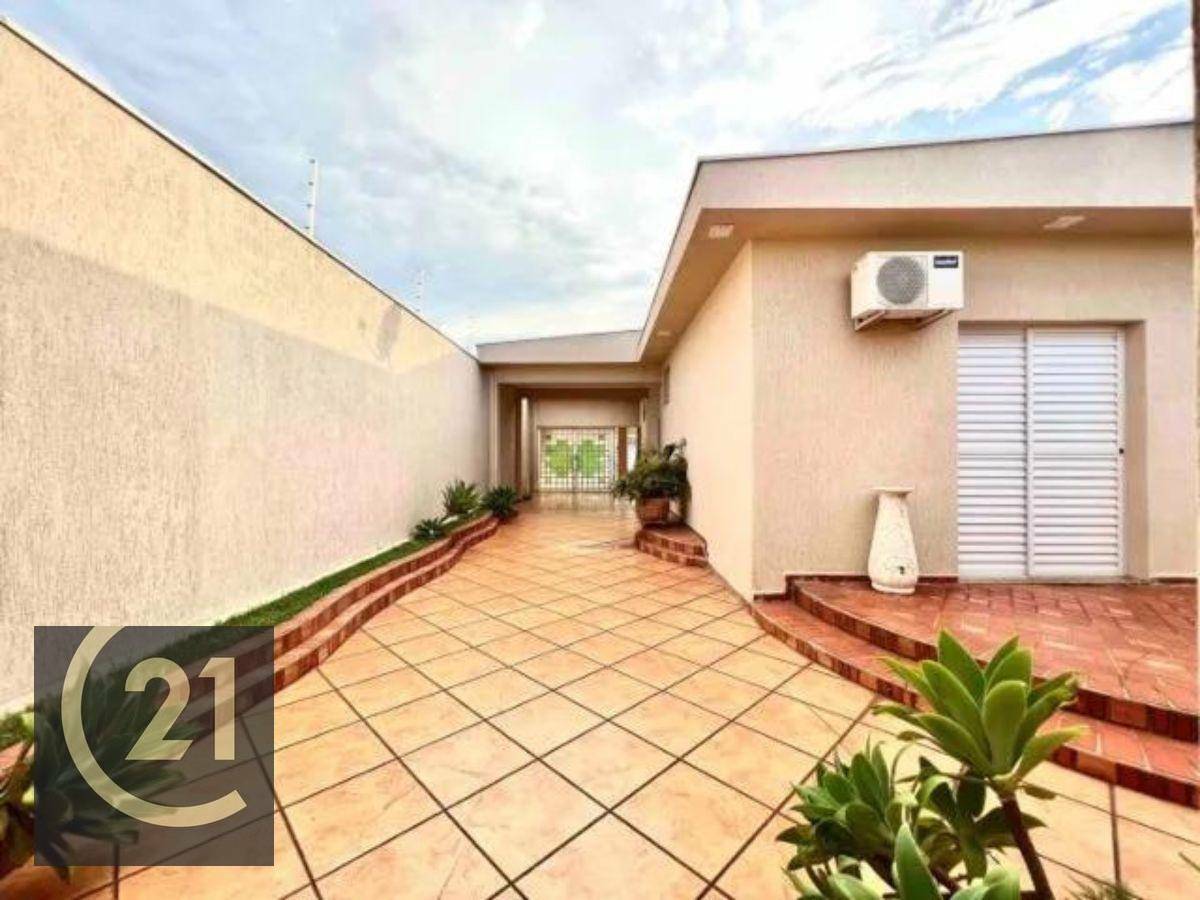 Casa à venda com 4 quartos, 220m² - Foto 14