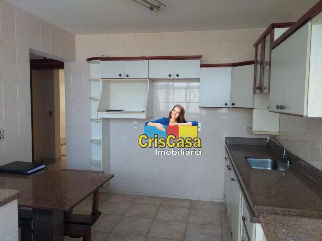 Apartamento para alugar com 3 quartos, 130m² - Foto 19