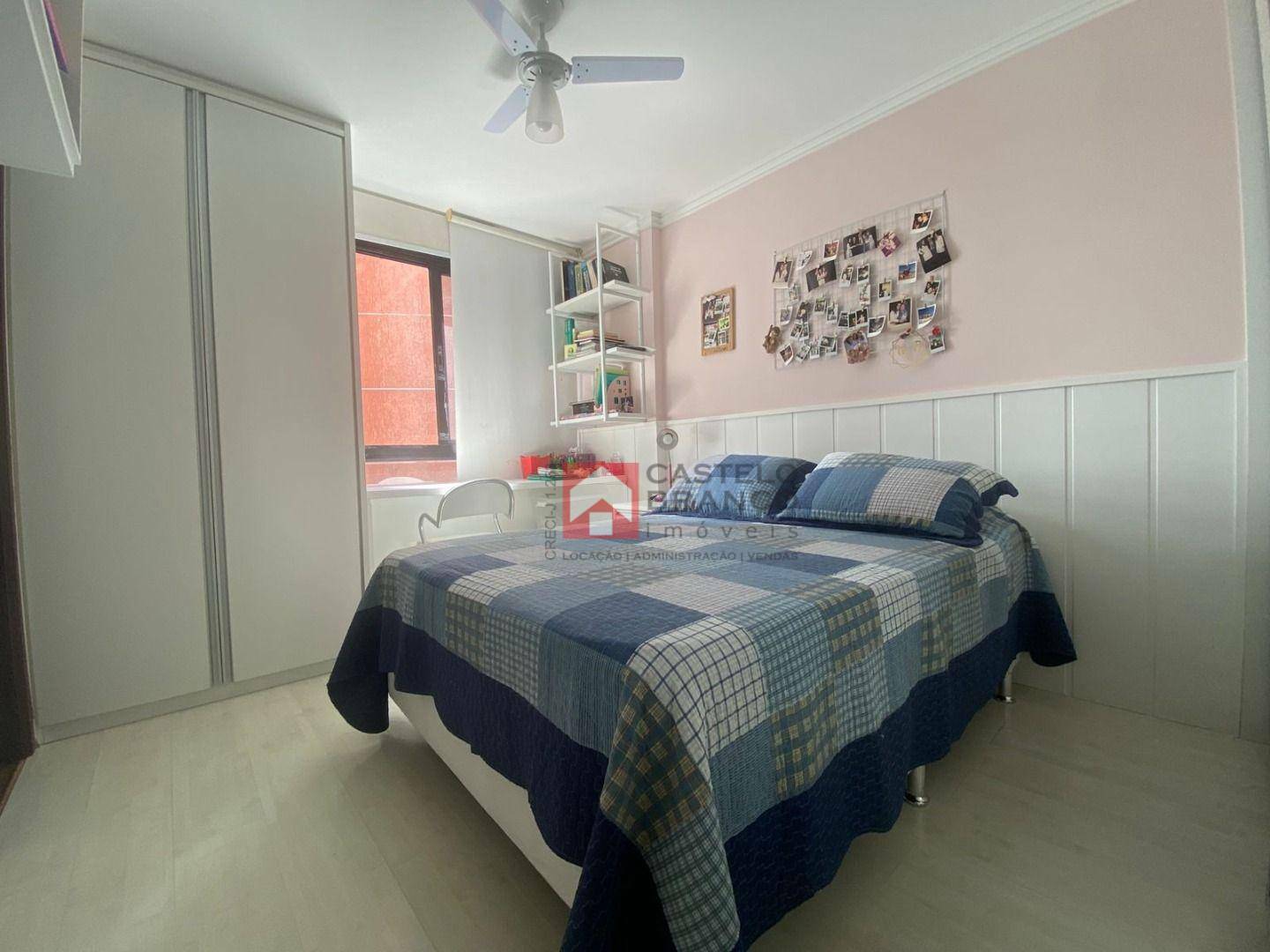 Apartamento à venda com 4 quartos, 225m² - Foto 17