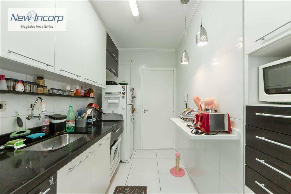 Apartamento à venda com 2 quartos, 68m² - Foto 15