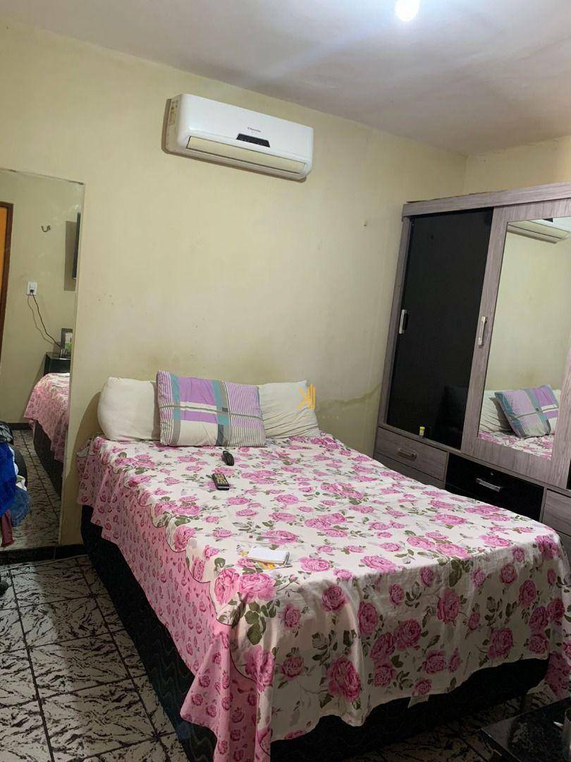 Casa à venda com 3 quartos, 200M2 - Foto 3