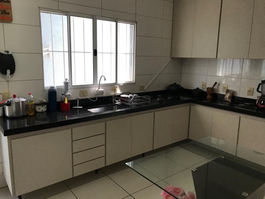 Sobrado à venda com 2 quartos, 150m² - Foto 29