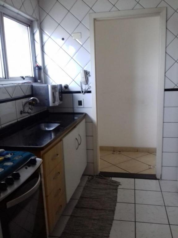 Apartamento à venda com 3 quartos, 76m² - Foto 18