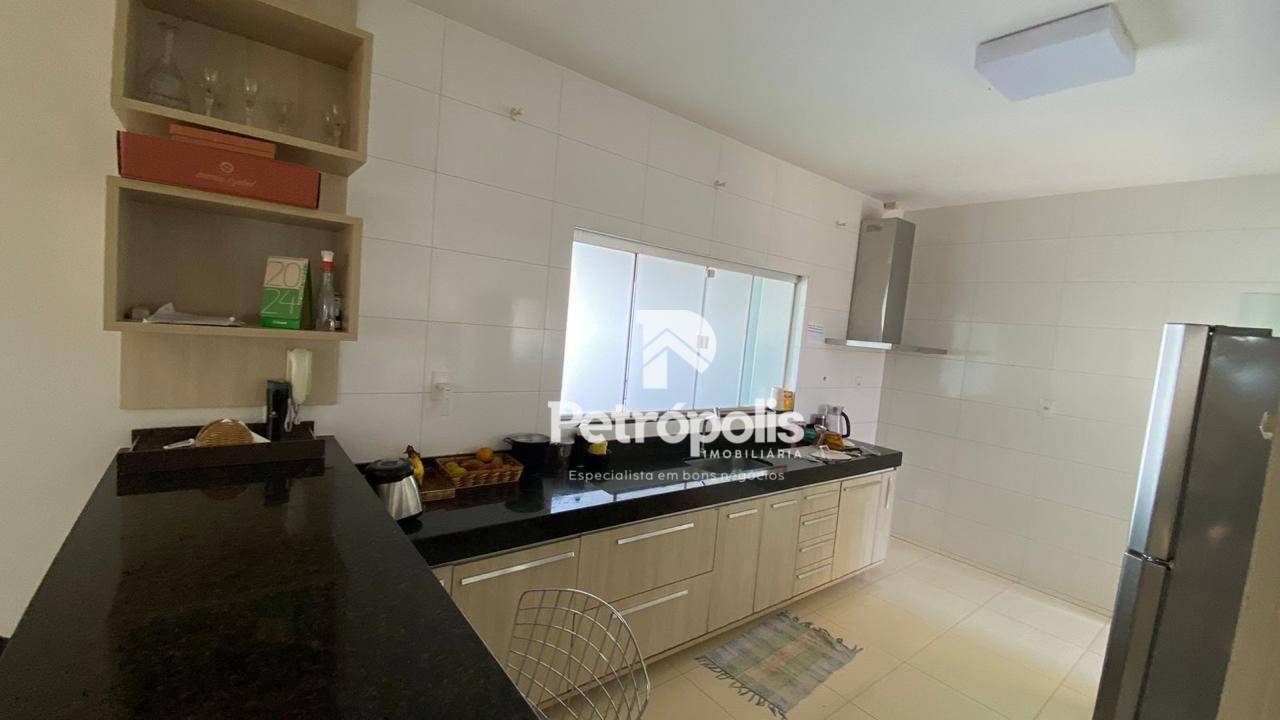 Casa à venda com 3 quartos, 160m² - Foto 6