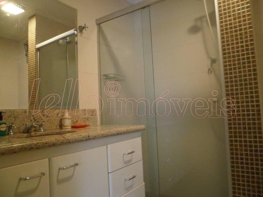 Apartamento para alugar com 3 quartos, 110m² - Foto 11