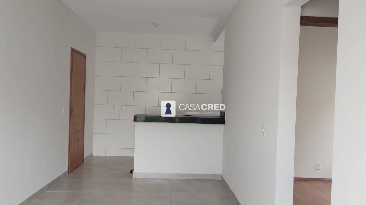 Apartamento à venda com 2 quartos, 50m² - Foto 4