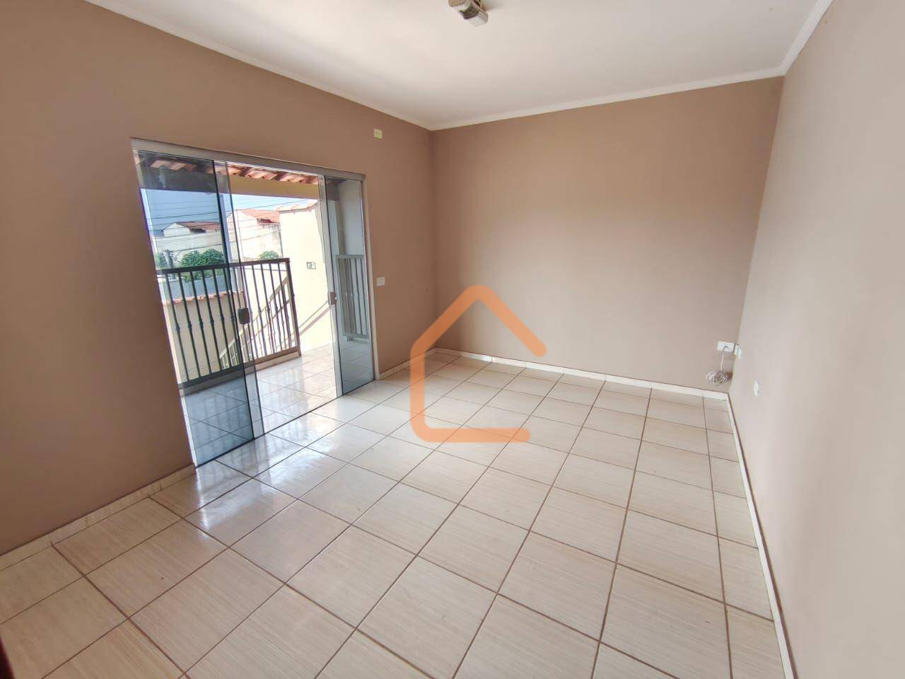 Casa, 4 quartos, 150 m² - Foto 2
