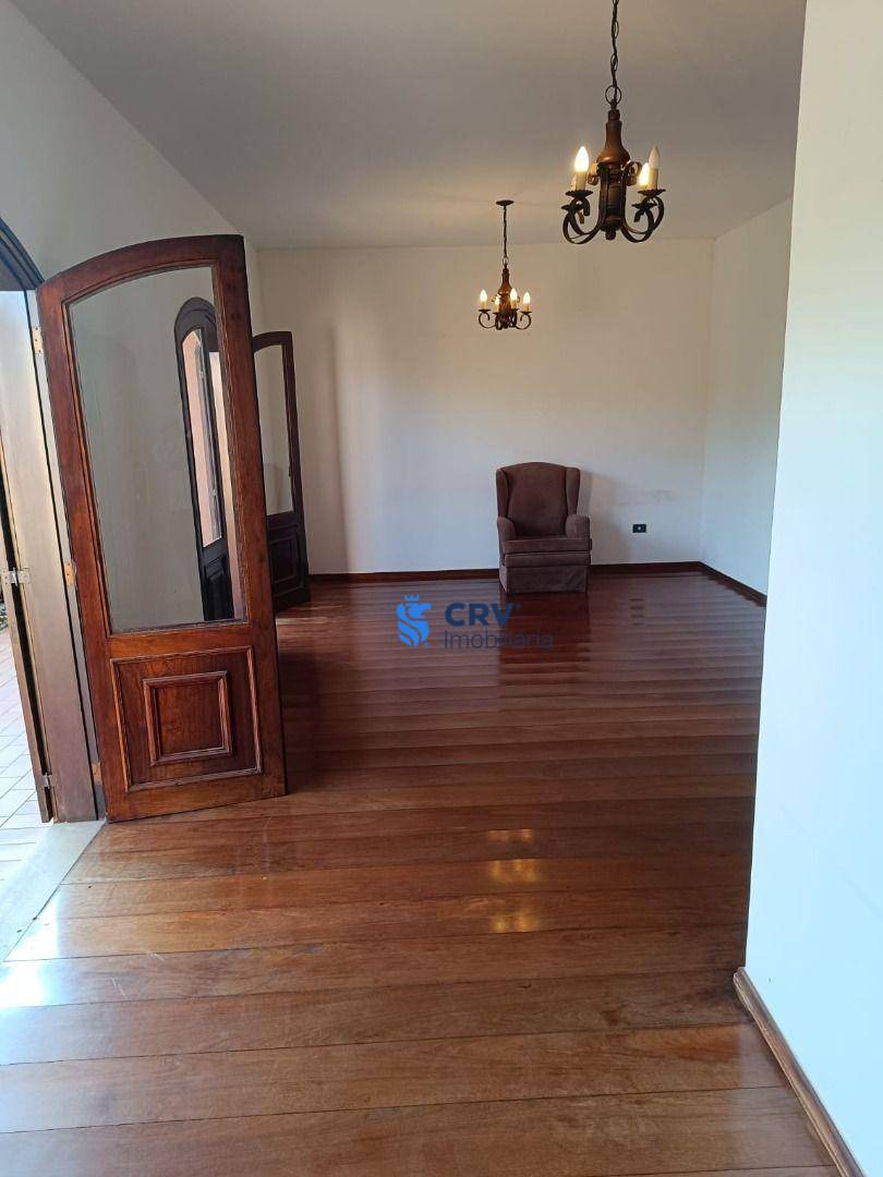 Casa, 5 quartos, 360 m² - Foto 4