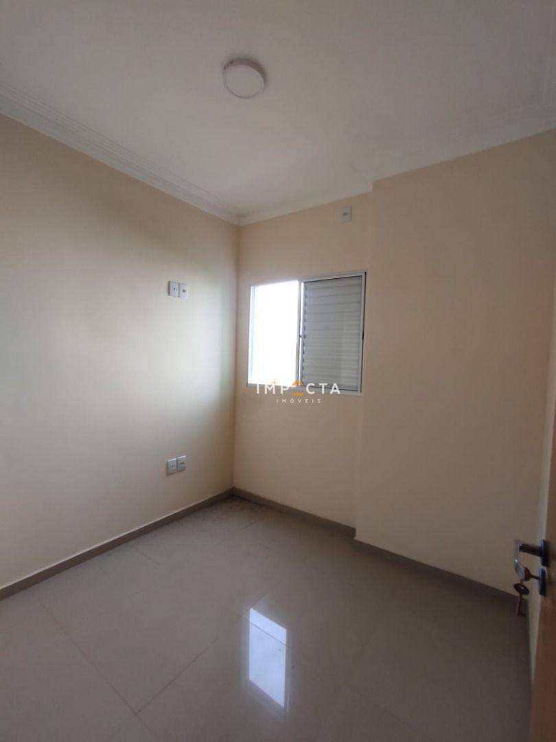 Apartamento à venda com 2 quartos, 75m² - Foto 10