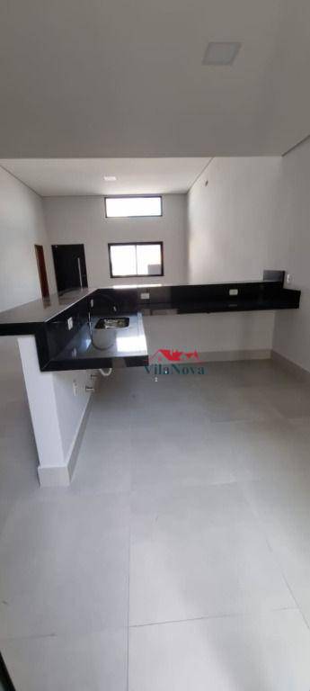 Casa de Condomínio à venda com 3 quartos, 140m² - Foto 3