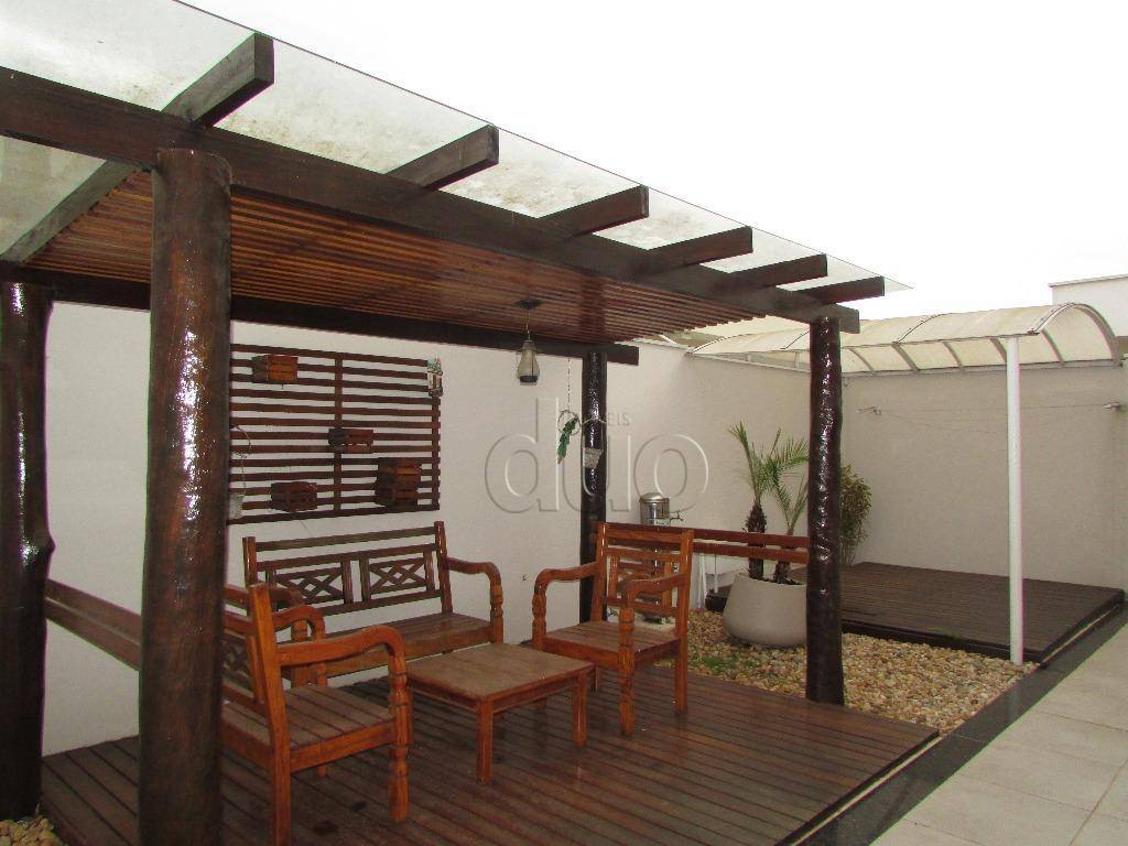 Casa de Condomínio à venda com 4 quartos, 230m² - Foto 11