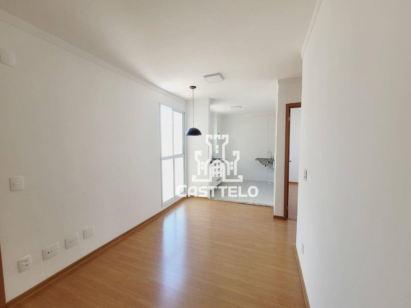 Apartamento à venda com 2 quartos, 42m² - Foto 2