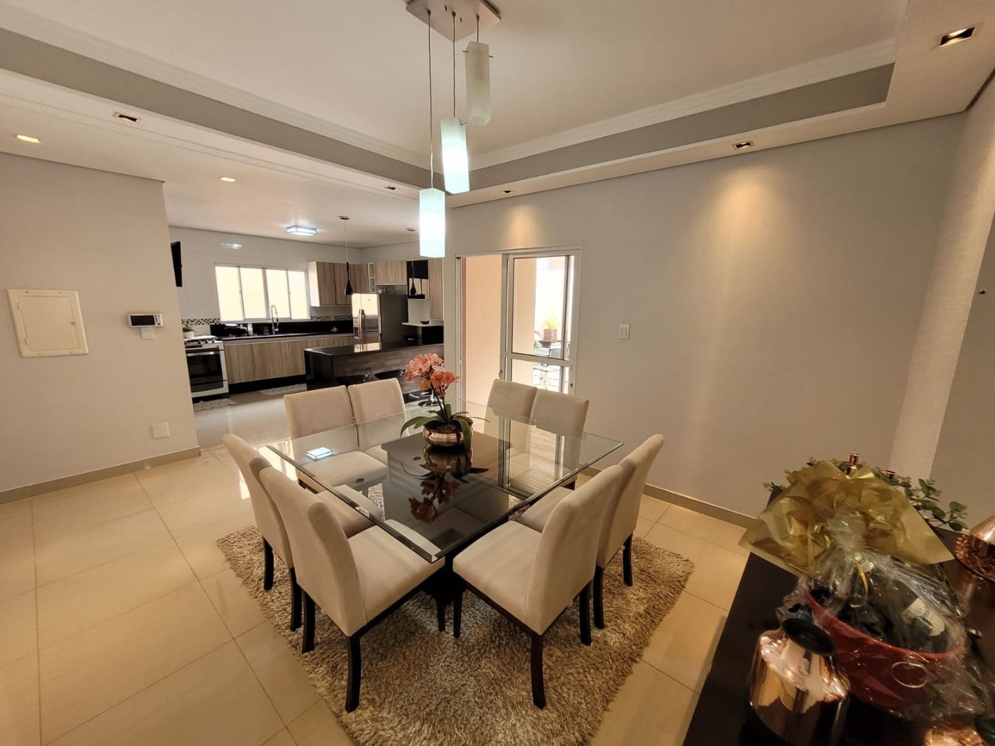 Casa à venda com 3 quartos, 220m² - Foto 11