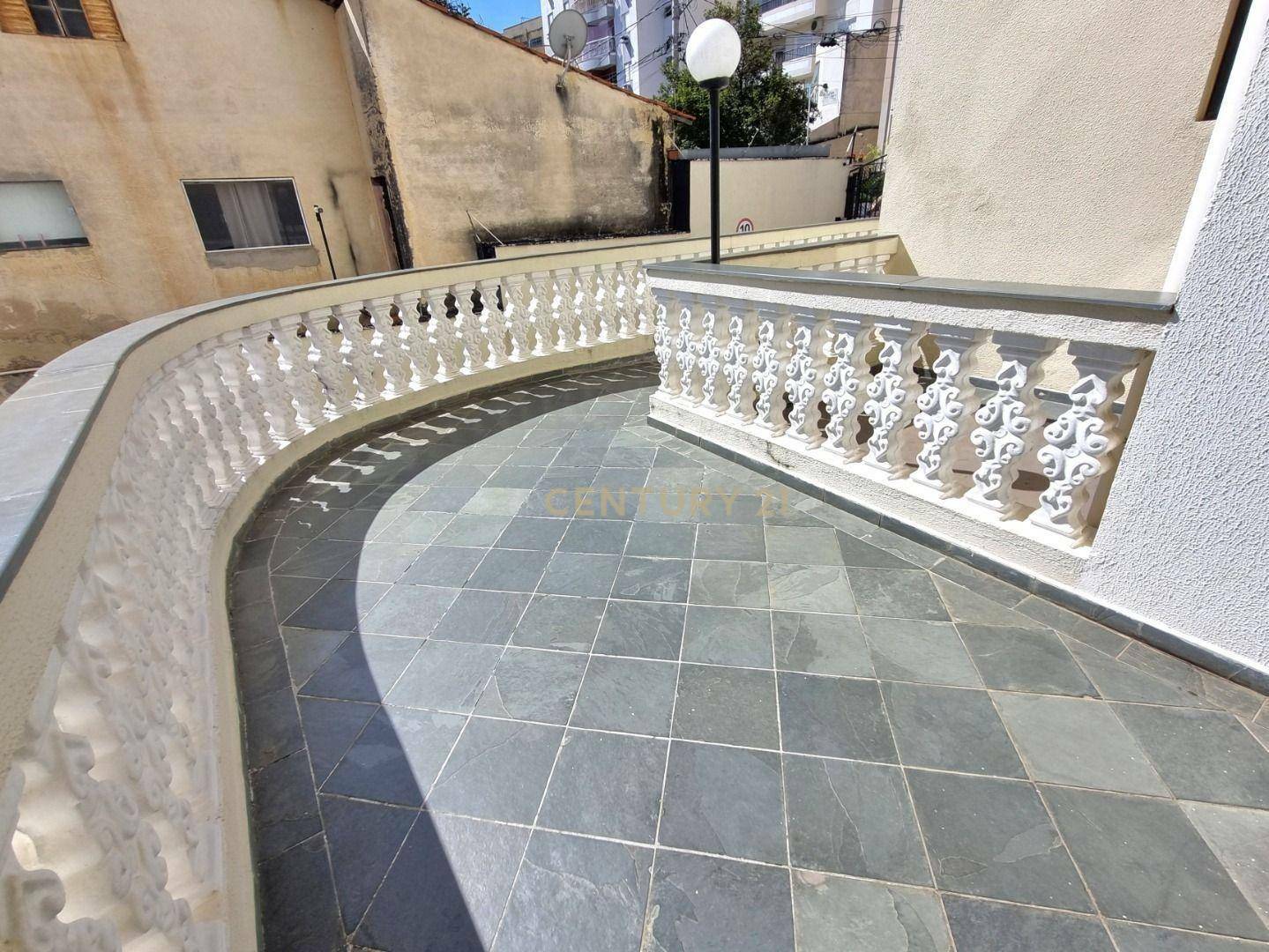 Apartamento para alugar com 2 quartos, 65m² - Foto 25