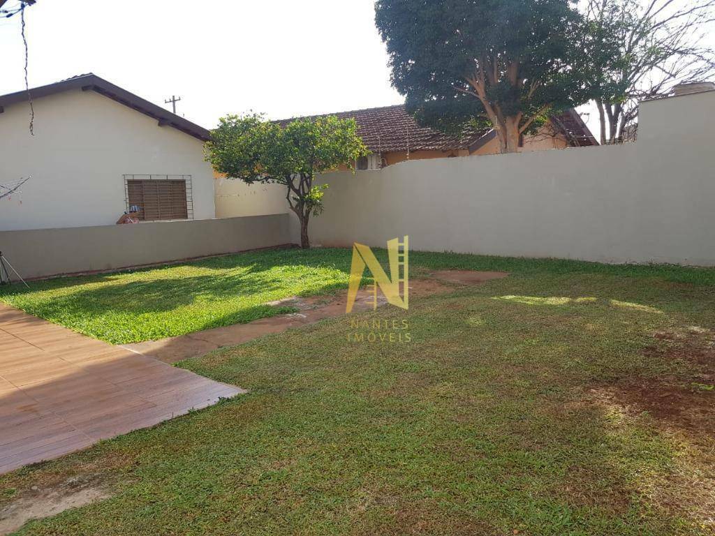 Casa à venda com 3 quartos, 95m² - Foto 21