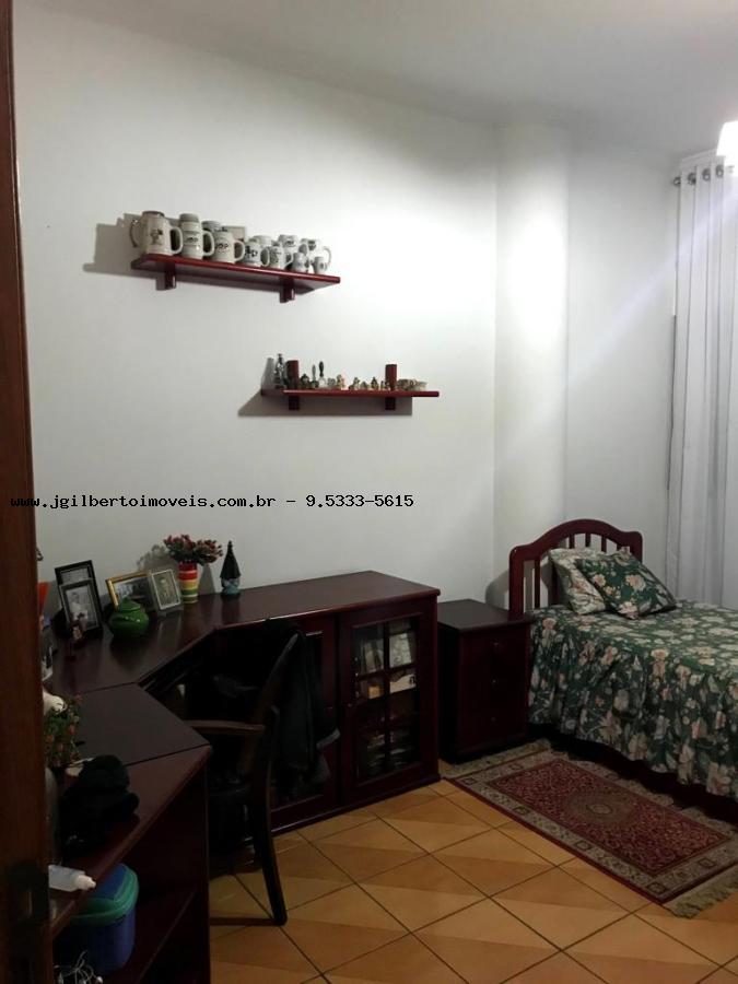 Apartamento à venda com 2 quartos, 80m² - Foto 2