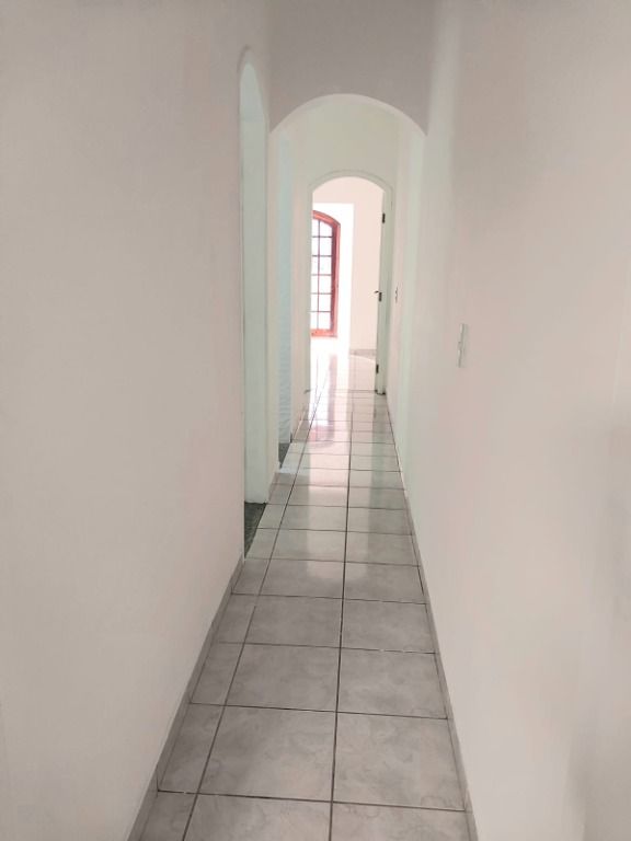 Sobrado à venda e aluguel com 3 quartos, 169m² - Foto 5