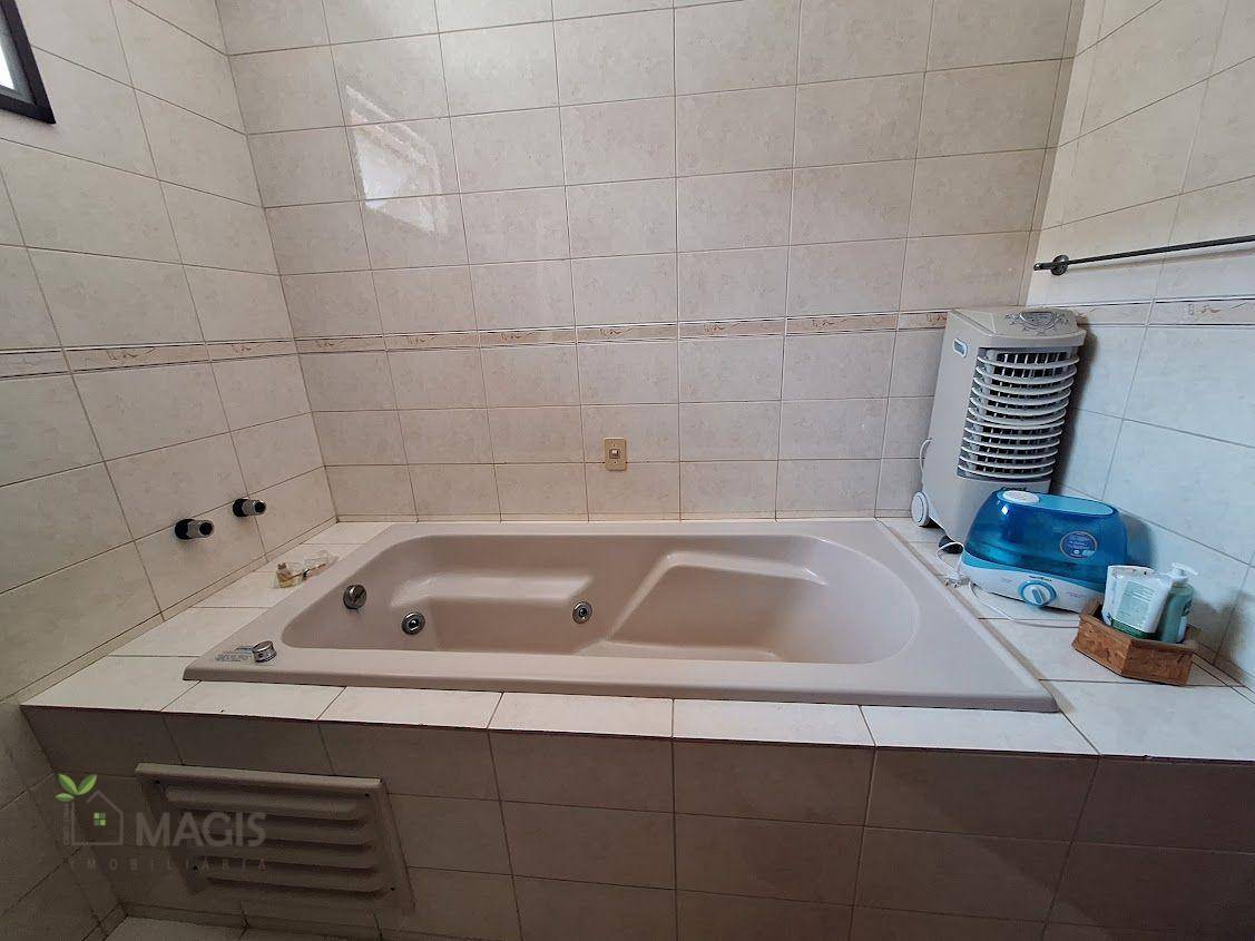 Sobrado à venda com 3 quartos, 227m² - Foto 17