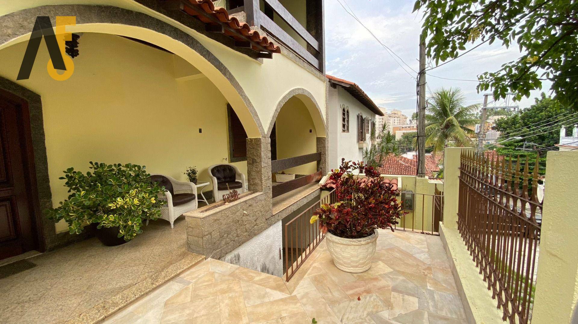 Casa de Condomínio à venda com 4 quartos, 351m² - Foto 39