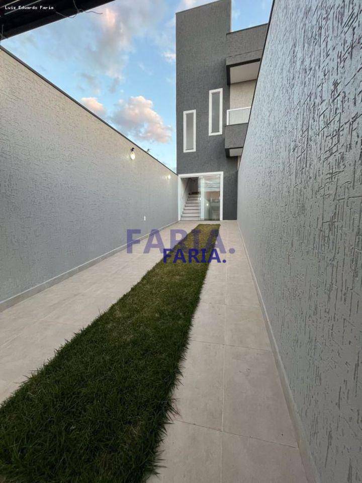 Apartamento à venda com 3 quartos, 96m² - Foto 2