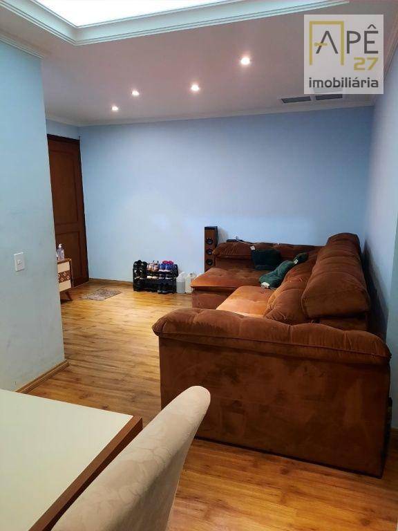 Apartamento à venda com 3 quartos, 66m² - Foto 3