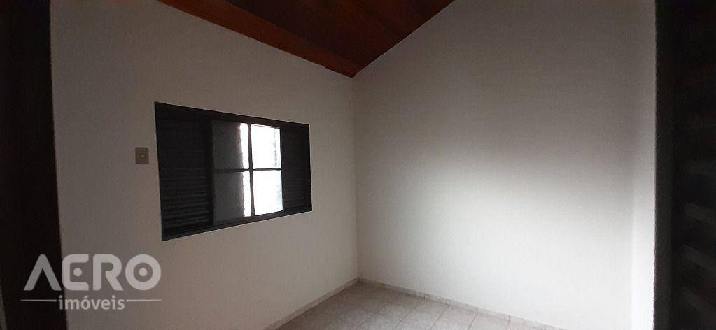 Casa à venda com 3 quartos, 200m² - Foto 29