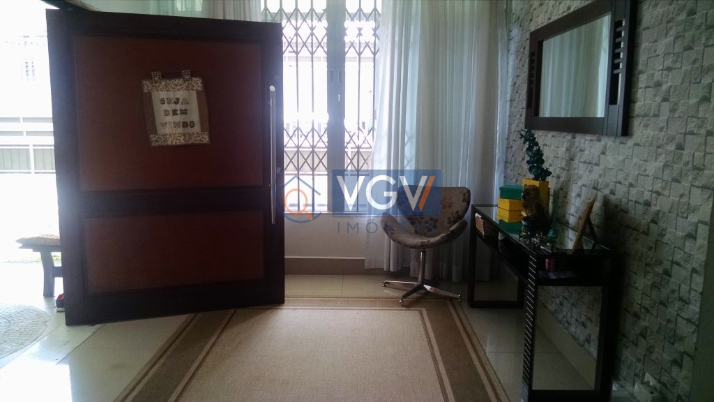 Casa à venda com 3 quartos, 500m² - Foto 9