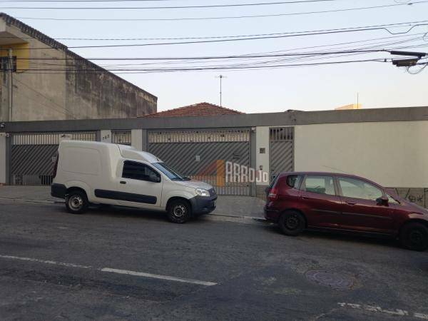 Casa à venda com 3 quartos, 200m² - Foto 33