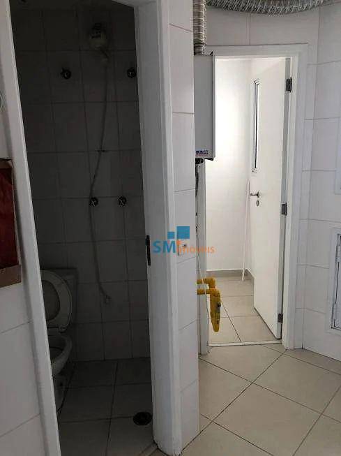 Apartamento para alugar com 3 quartos, 115m² - Foto 11