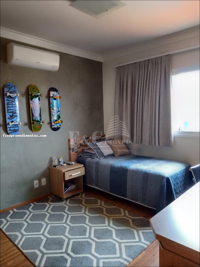 Casa de Condomínio à venda com 3 quartos, 250m² - Foto 12