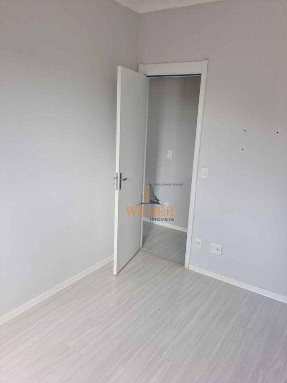 Apartamento à venda com 2 quartos, 50m² - Foto 9