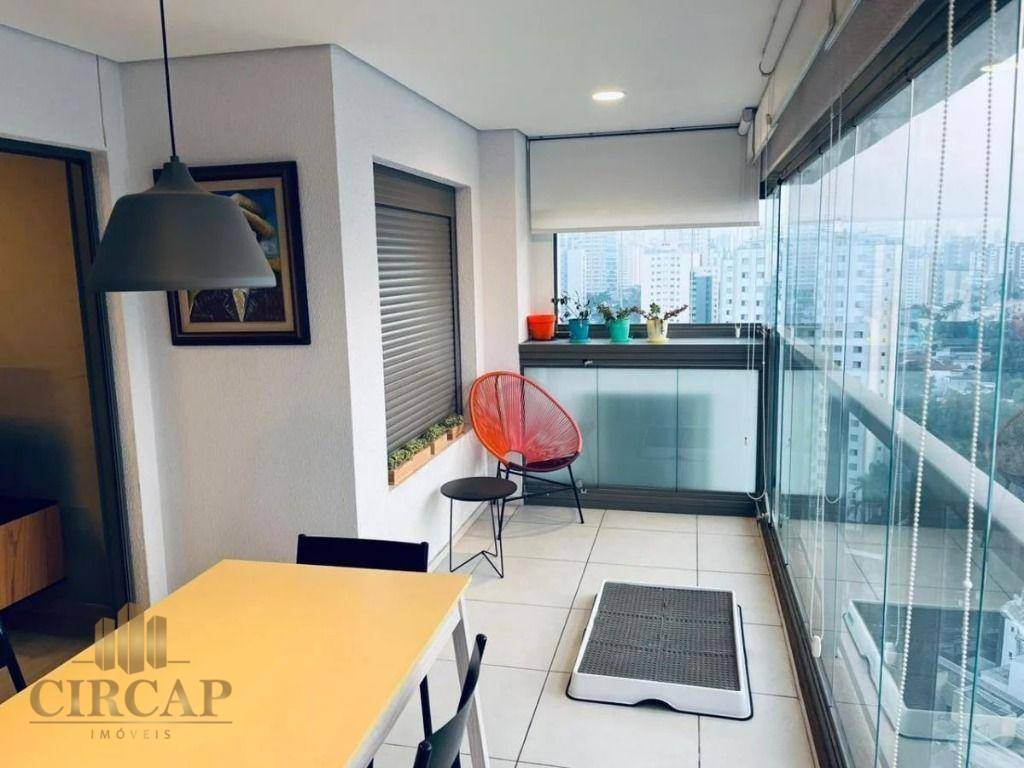 Apartamento à venda com 2 quartos, 70m² - Foto 6