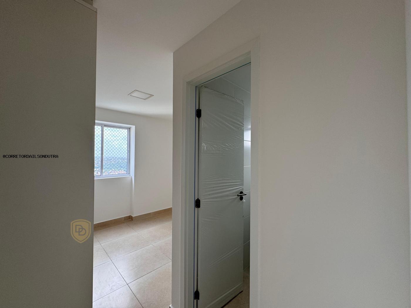 Apartamento à venda com 3 quartos, 91m² - Foto 9