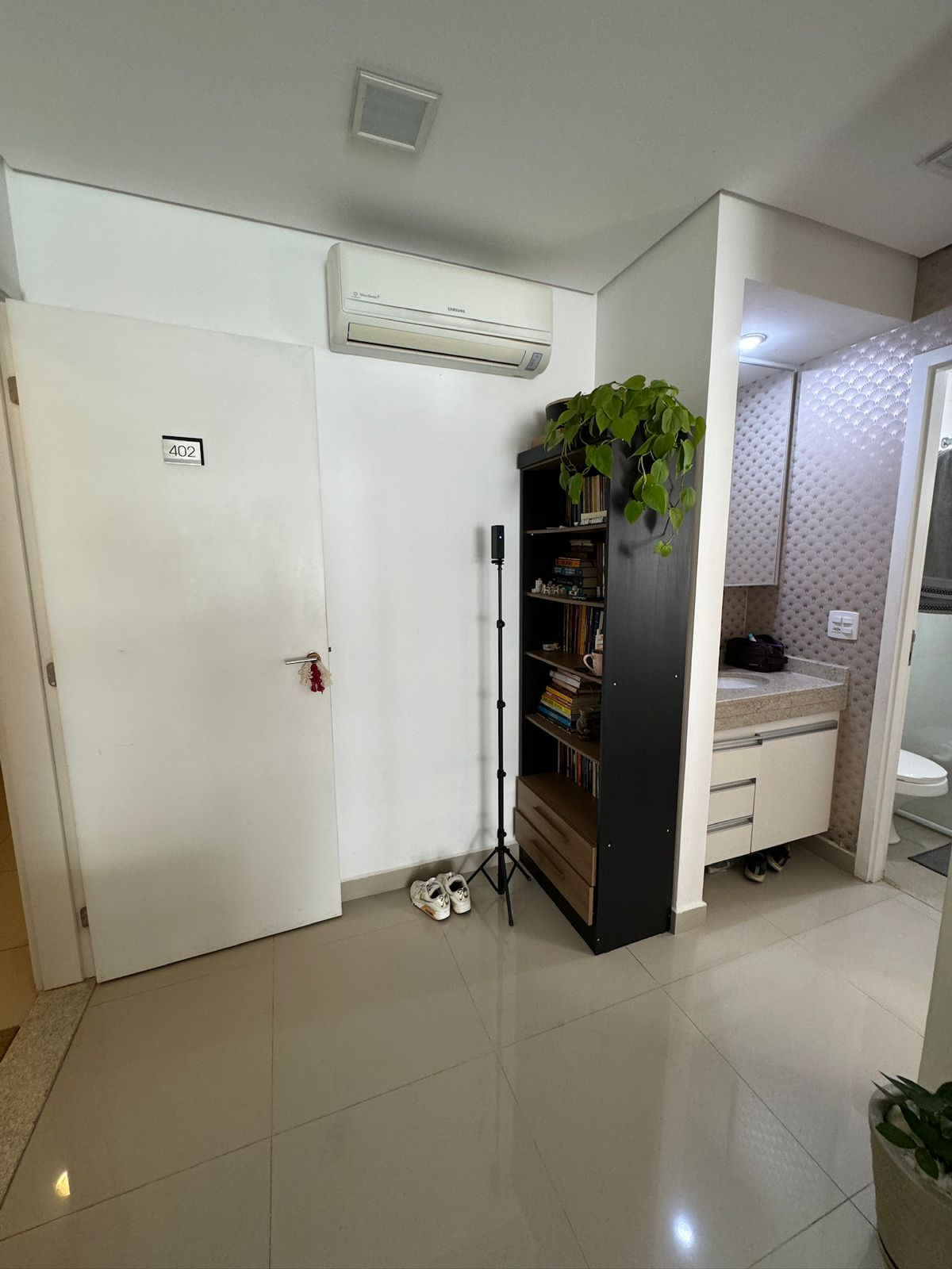 Apartamento à venda com 1 quarto, 42m² - Foto 8