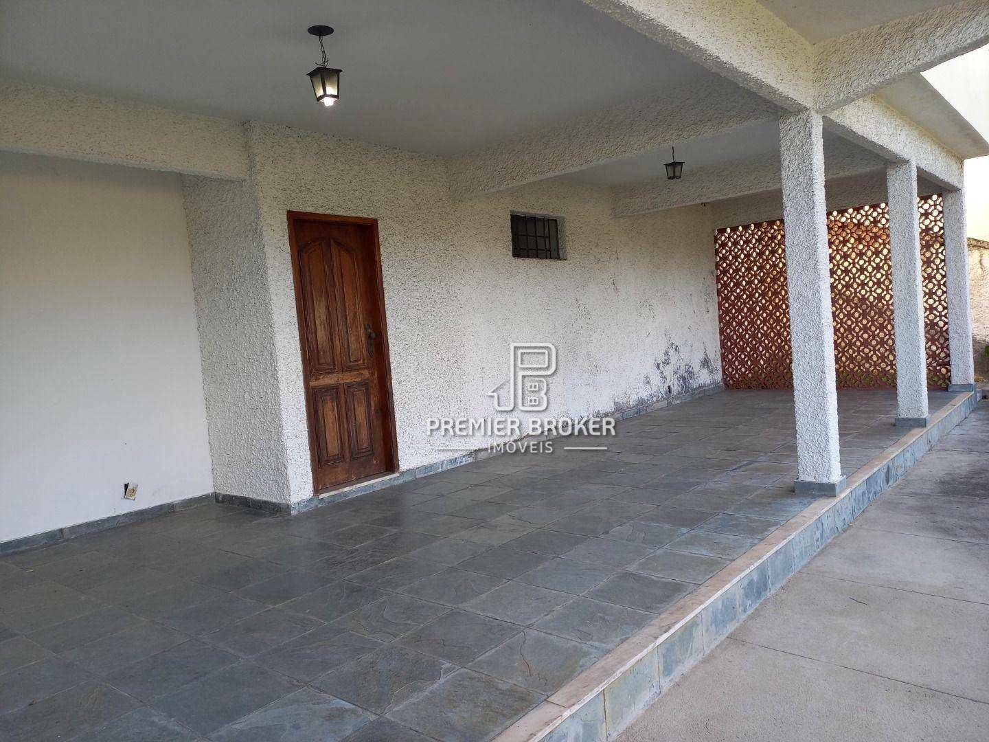 Casa à venda com 4 quartos, 200m² - Foto 13