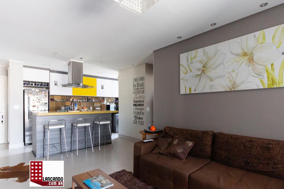 Apartamento à venda com 3 quartos, 94m² - Foto 2